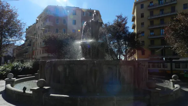 FONTANA DI PIAZZA BAUSAN
