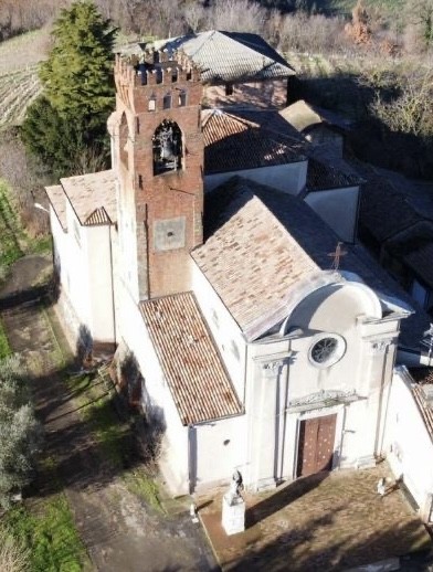 CHIESA NEL BORGO DI CASTELLO DI SANTA GIULETTA