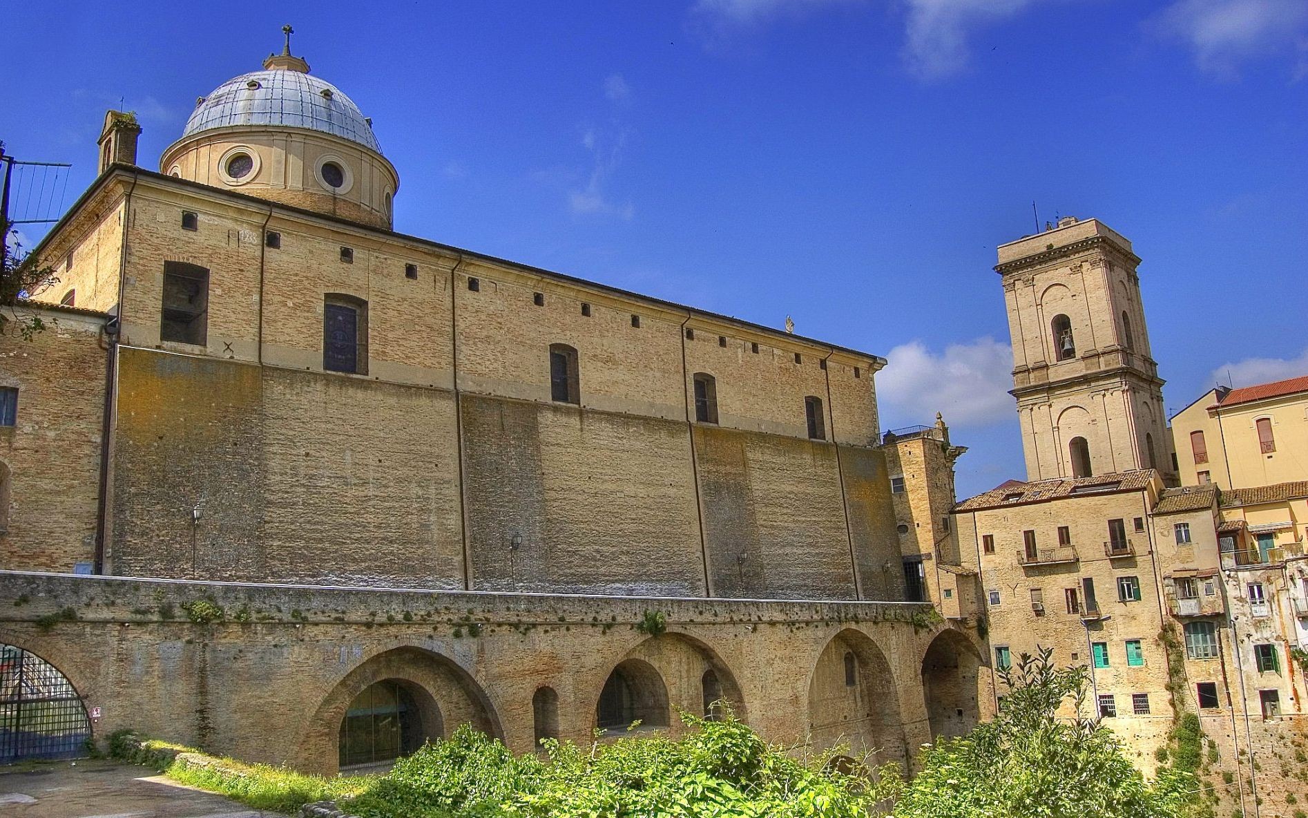 BASILICA MADONNA DEL PONTE