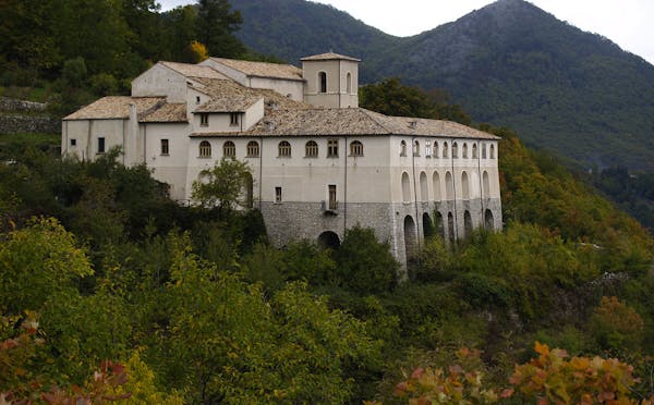 COMPLESSO MONUMENTALE DEL MONTE