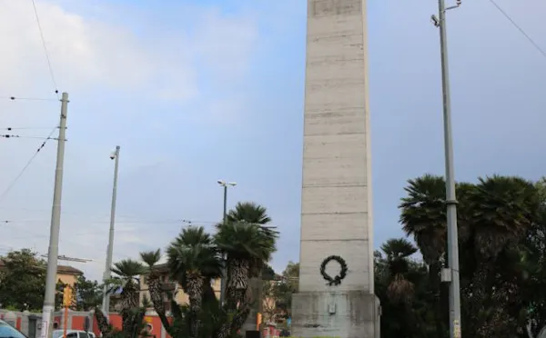 PIAZZA G. DI VITTORIO EX PIAZZA CAPODICHINO