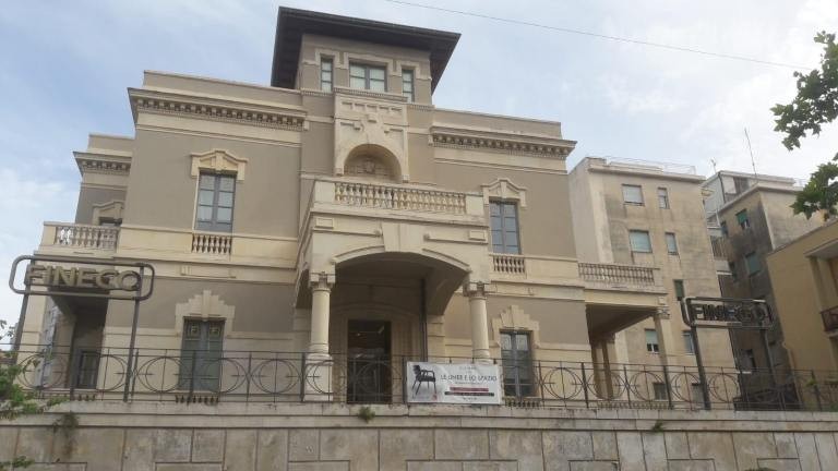 VILLA BONAJUTO