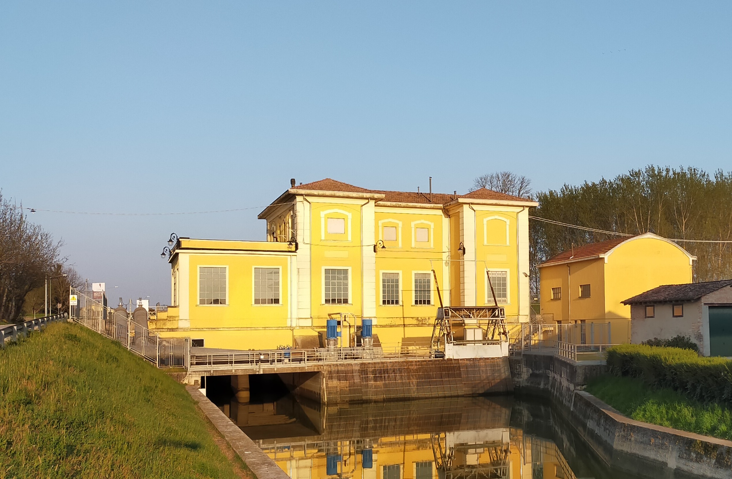 IMPIANTO IDROVORO DI BOCCA D'ENZA