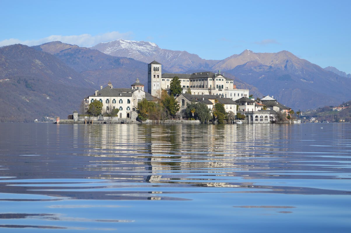 Lago D Orta Presso San Giulio I Luoghi Del Cuore Fai