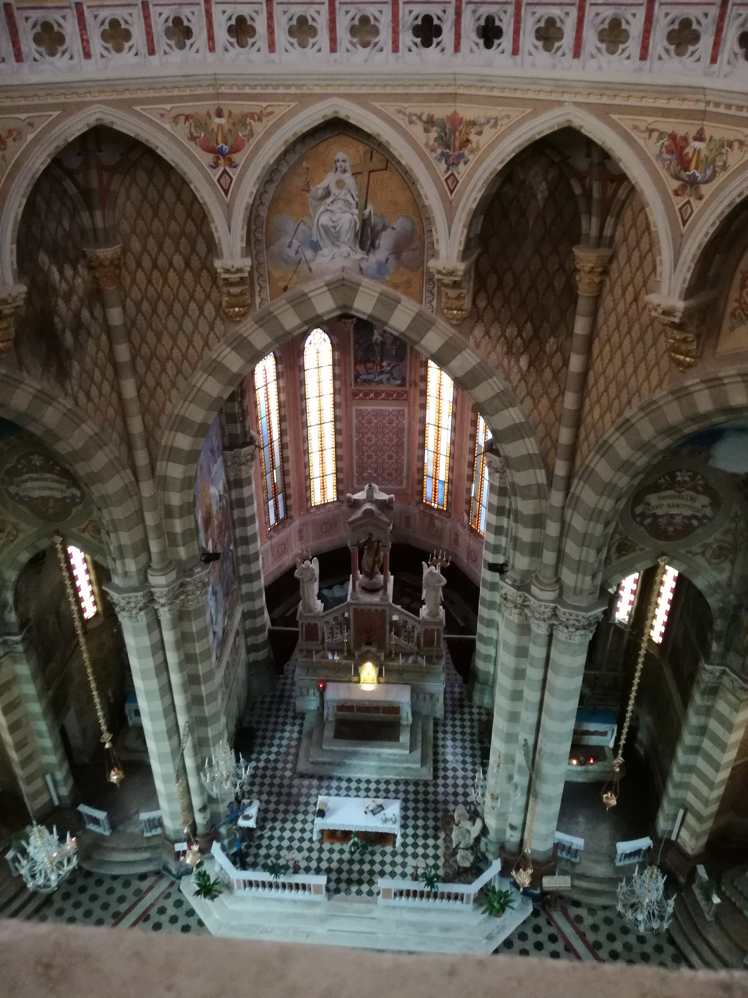 CHIESA DI SAN GIOVANNI BATTISTA E AFFRESCHI
