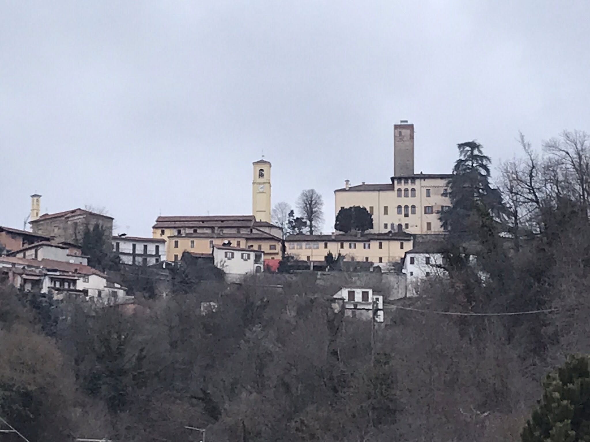 CASTELLO DI MOMBASIGLIO (CN)