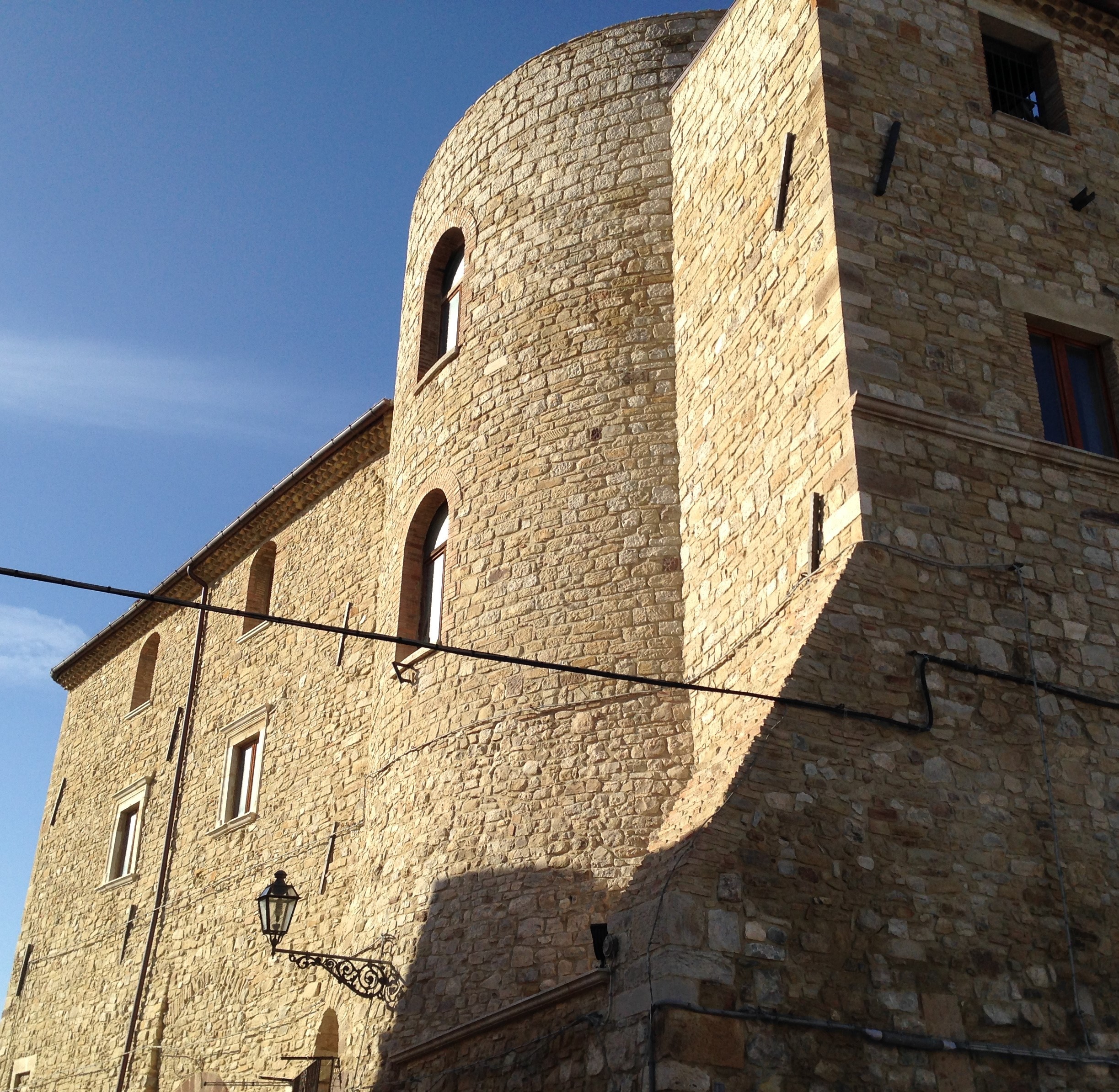 CASTELLO DI MACCHIA VALFORTORE