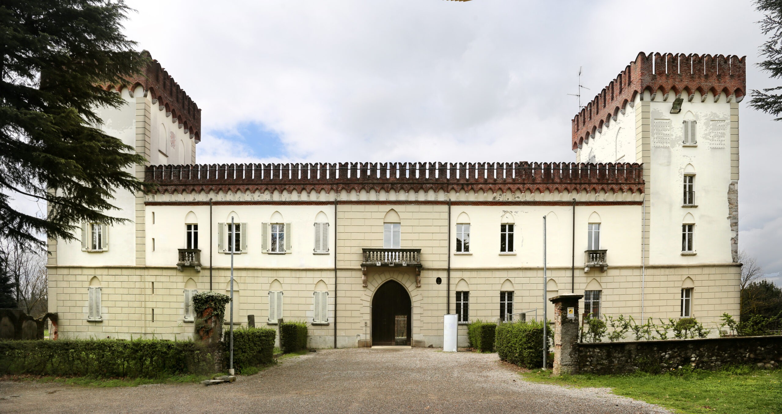 CASTELLO DI MONTERUZZO