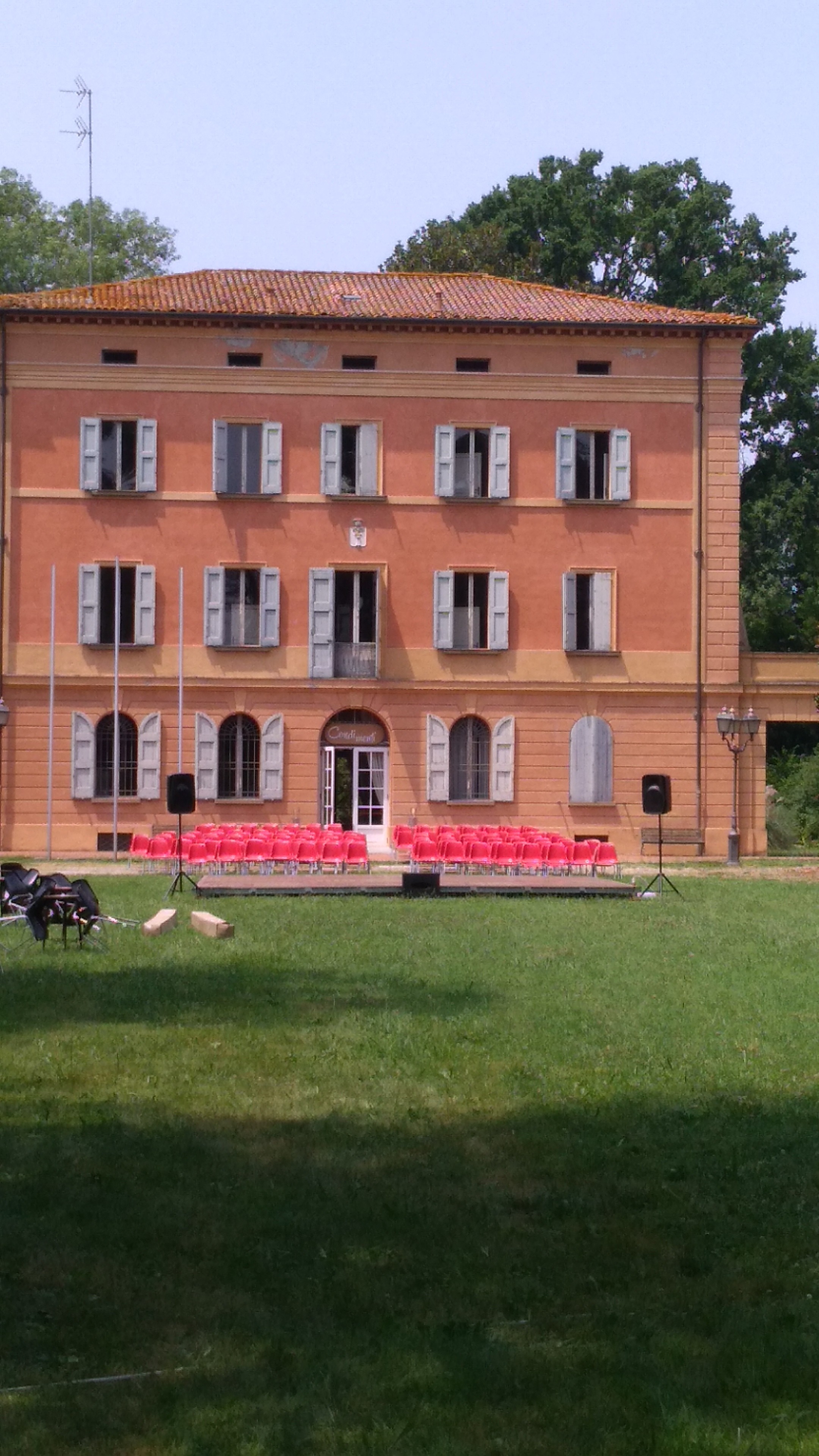 VILLA SALINA