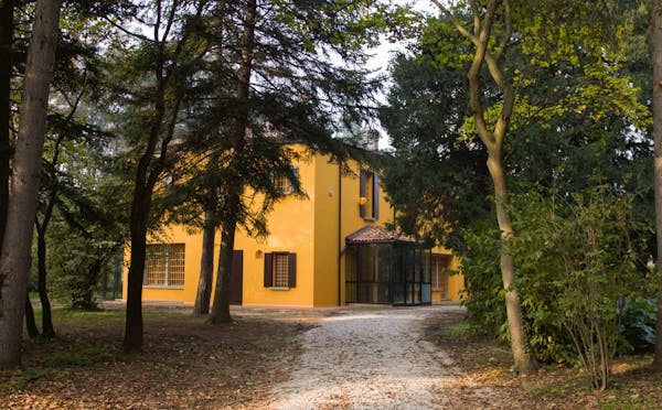 CASA CESARE MALTONI: VITA E RICERCHE DI UNO SCIENZIATO