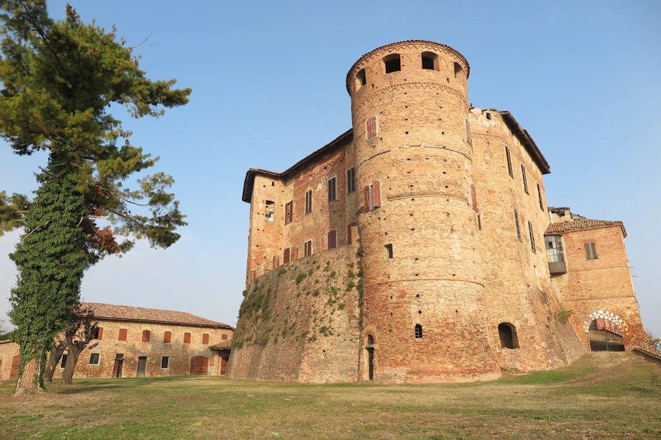 castello-visconteo-di-pandino-luogo-fai