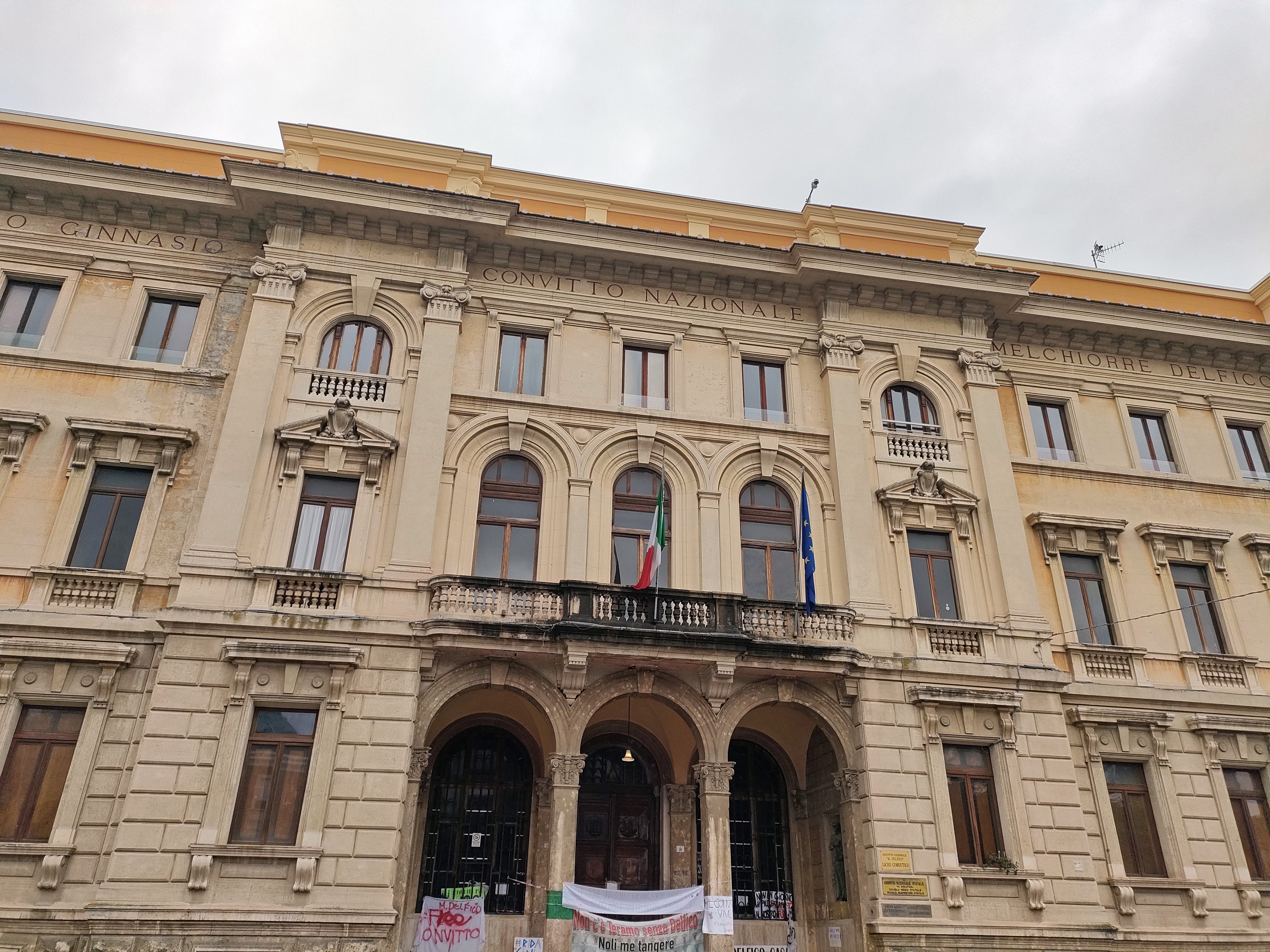 CONVITTO NAZIONALE MELCHIORRE DELFICO