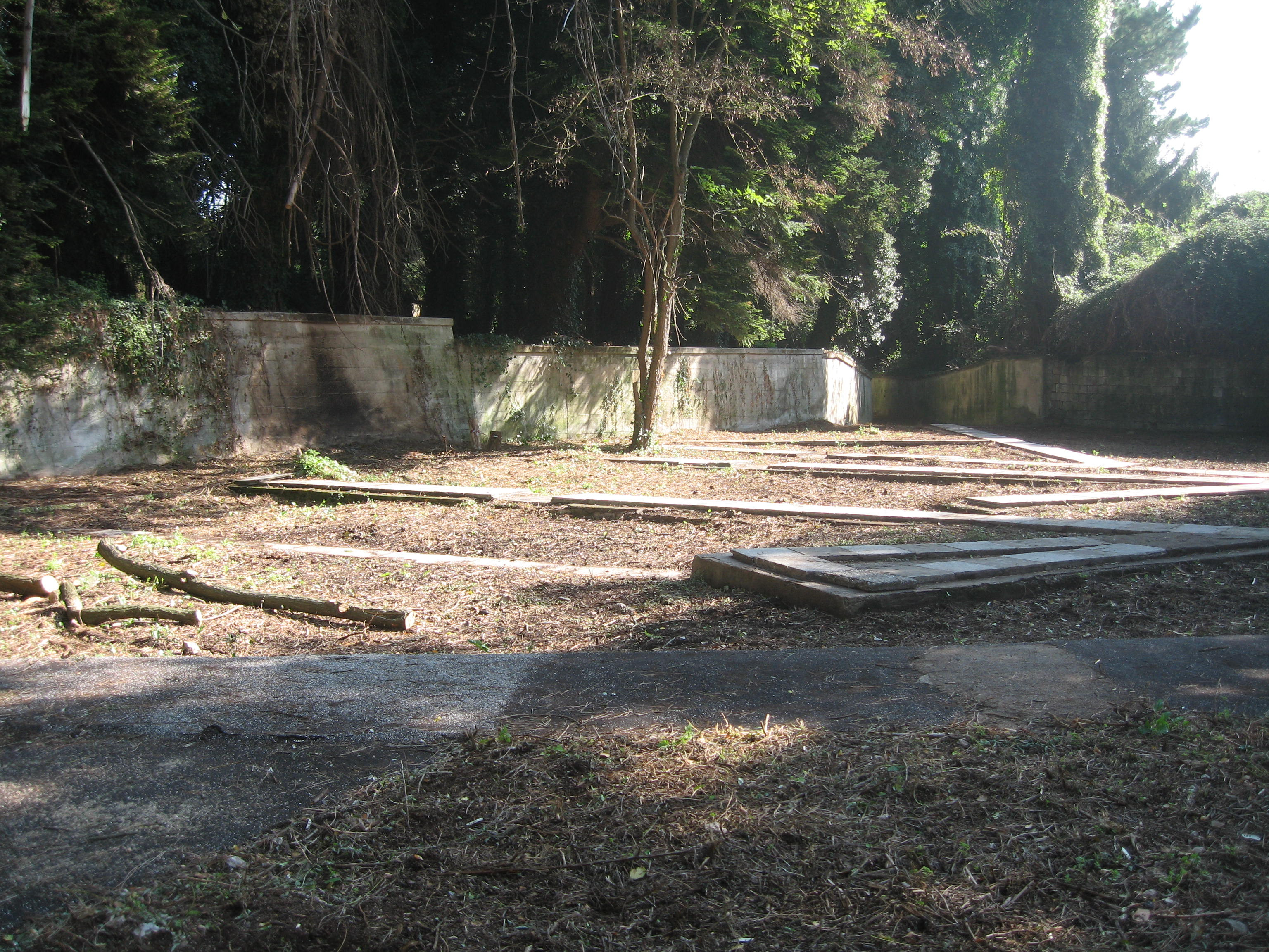 SORGENTI DEL FIZZO E PONTE CARLO III (ACQUEDOTTO CAROLINO)