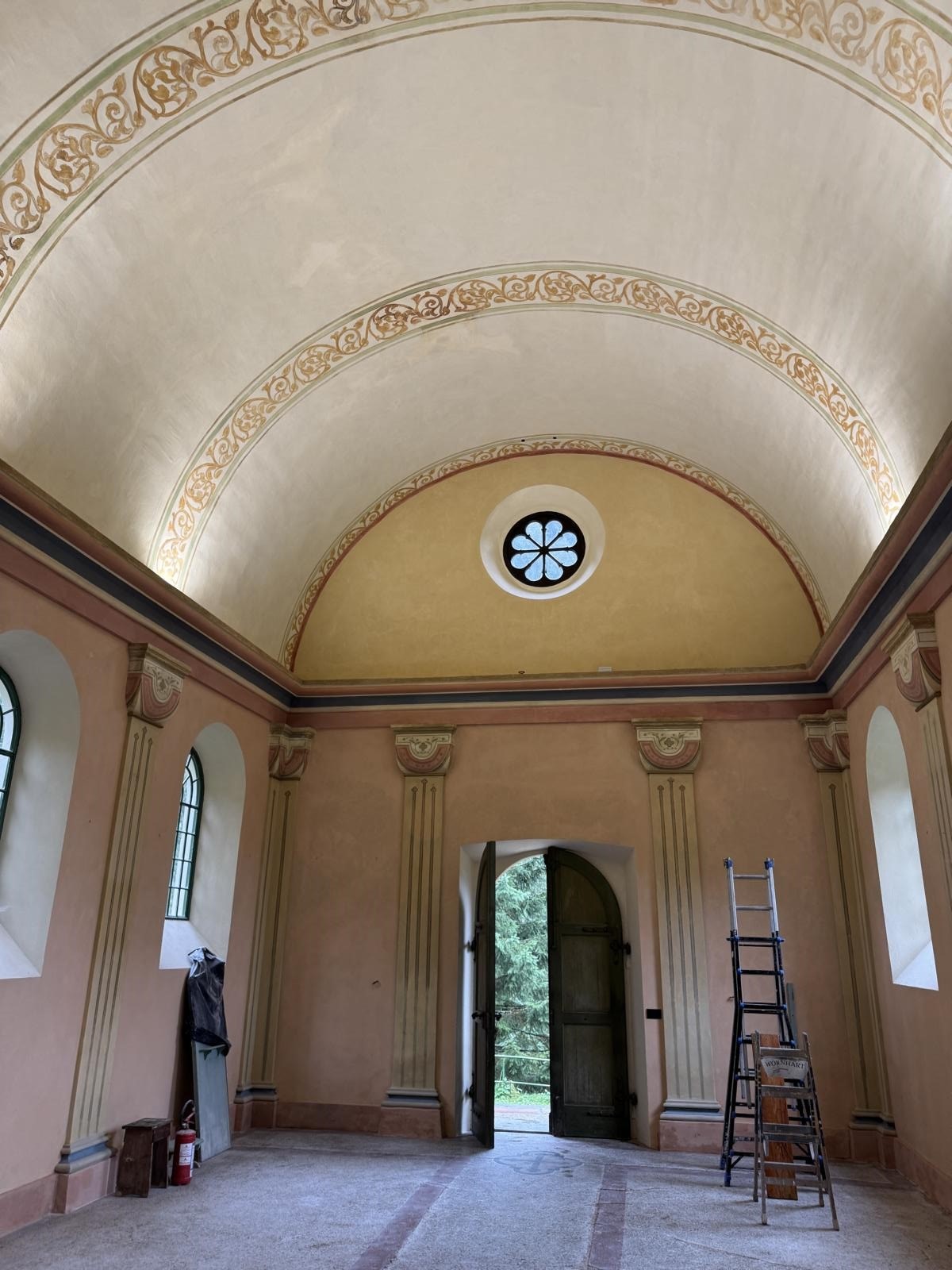 BAGNI FROY E LA CHIESETTA DI SAN TEOBALDO