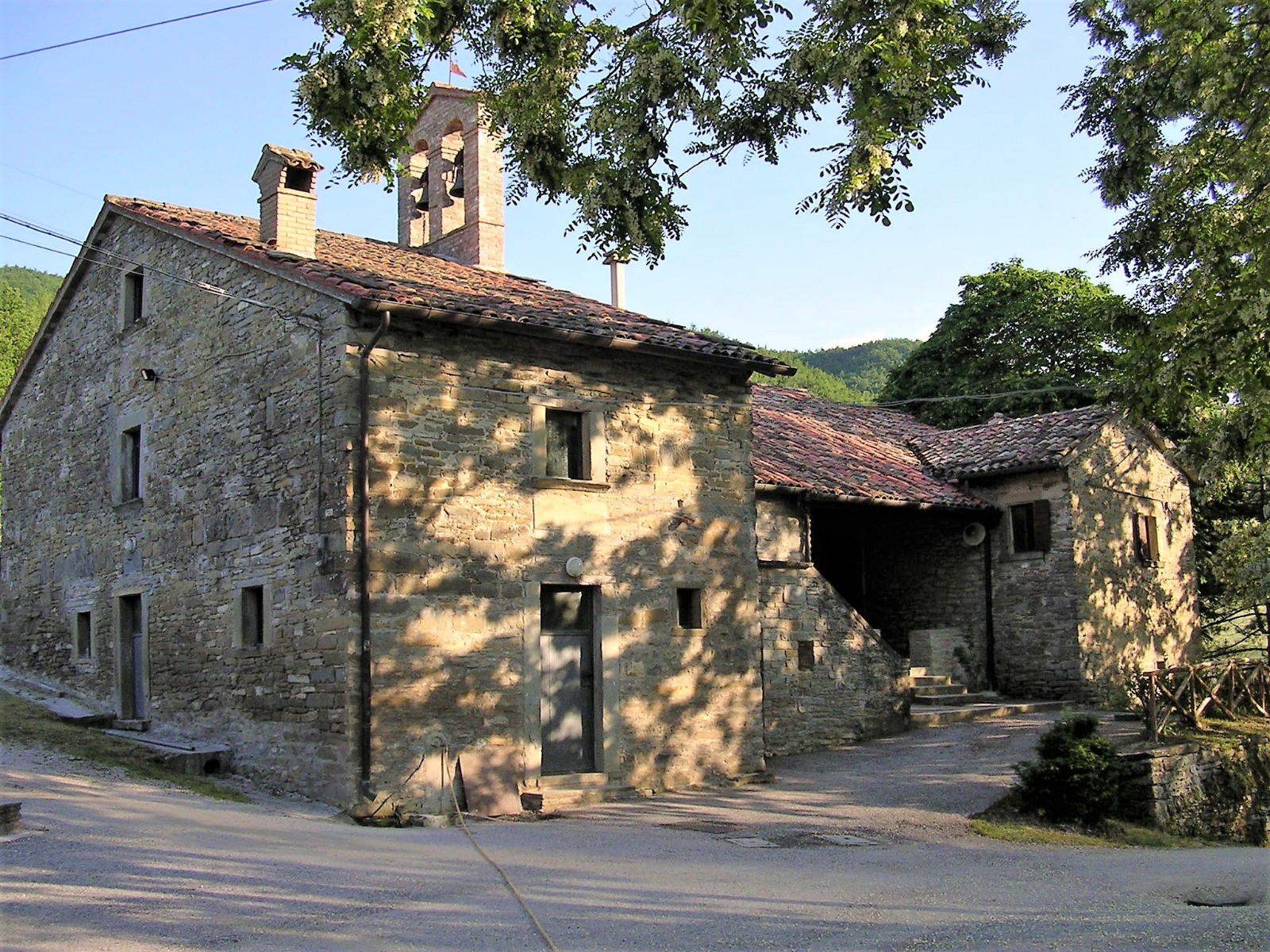 SOMPIANO DI BORGO  PACE