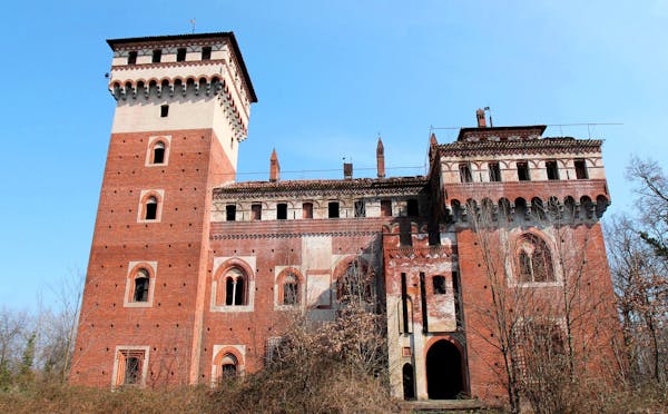 CASTELLO DI ROVASENDA