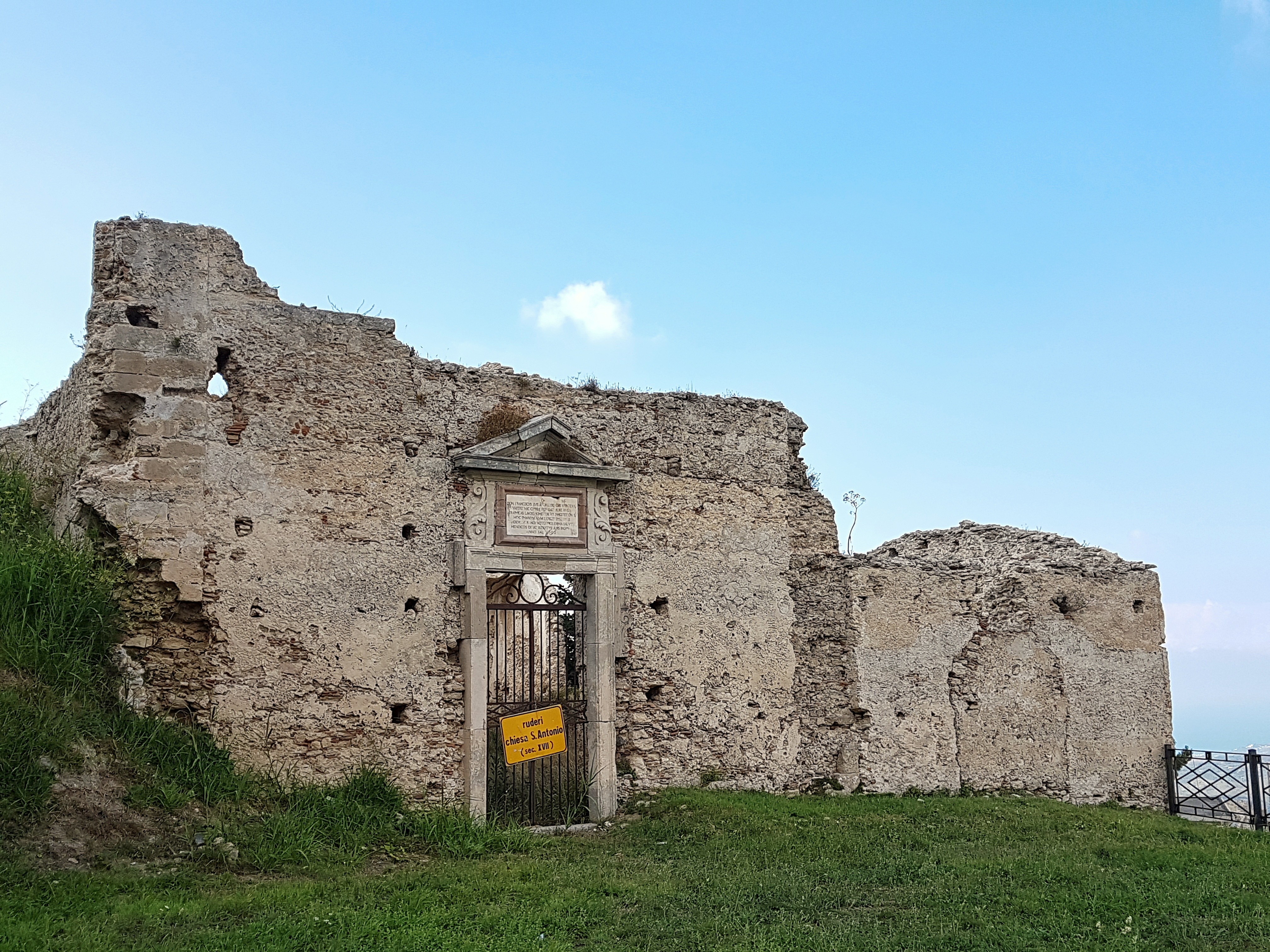 RUDERI DELLA CHIESA DI SANT'ANTONINO DI PADOVA