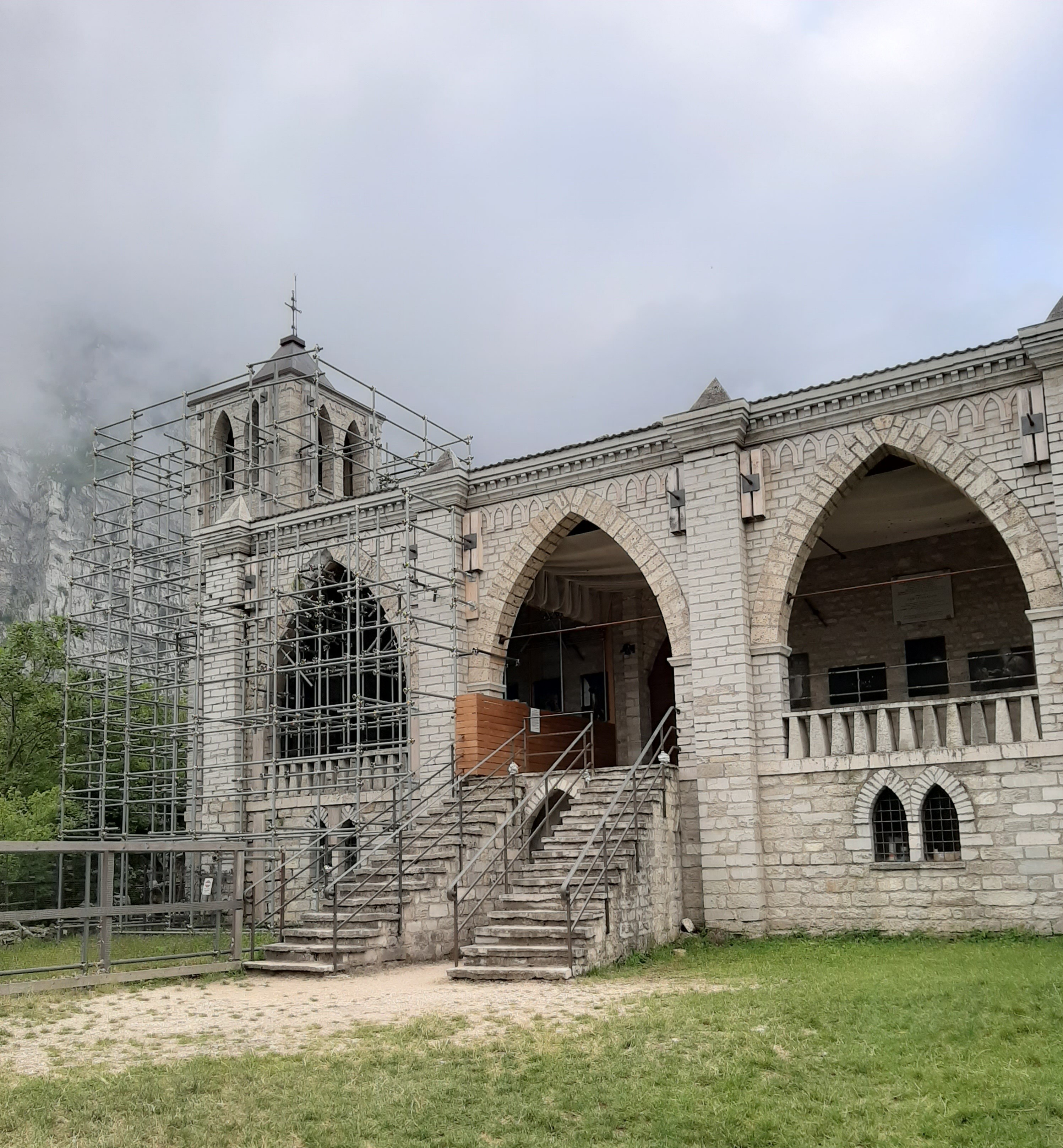 EREMO DI SAN LEONARDO Luogo FAI