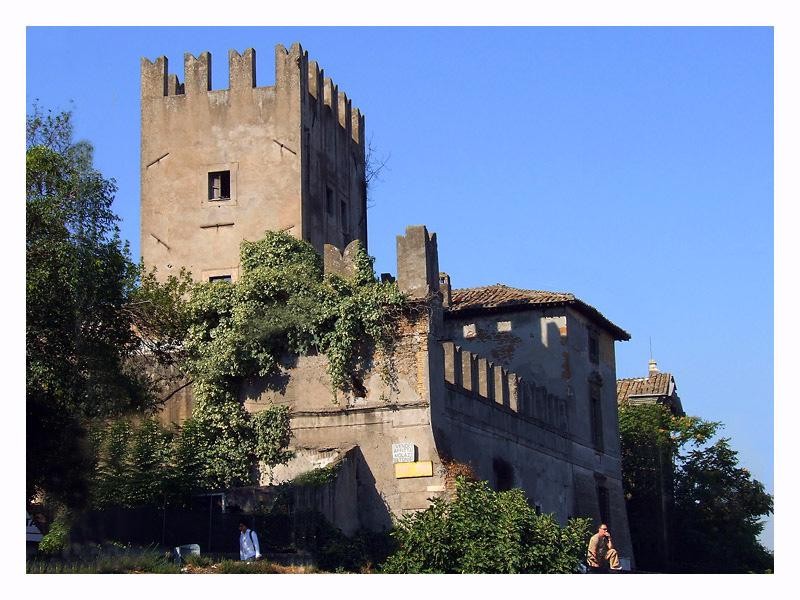 CASTELLO DI TORRENOVA Luogo FAI