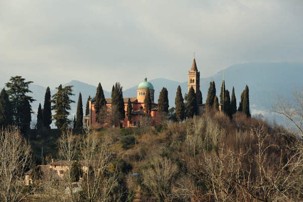 SANTUARIO MADONNA ROSSA DEL MONTE