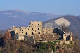 CASTELLO DI PARATICO