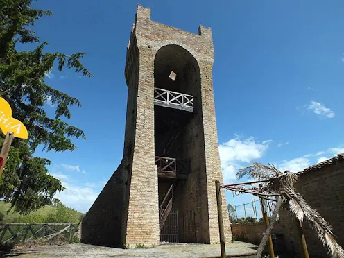 TORRIONE MEDIEVALE DI PORCHIA