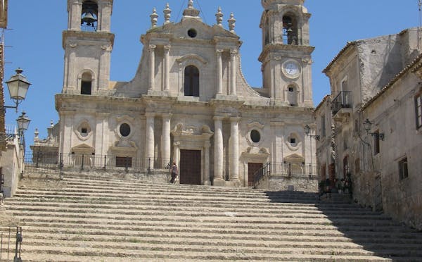 CHIESA MADRE - MARIA SS. DEL ROSARIO