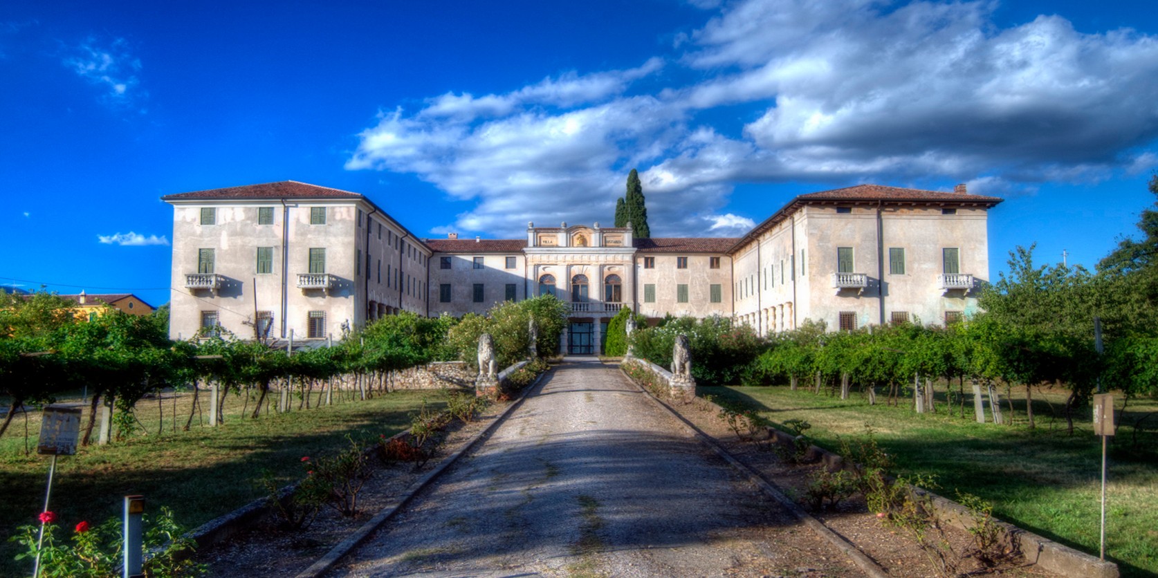 VILLA COSTANZA - SAIBANTE MONGA