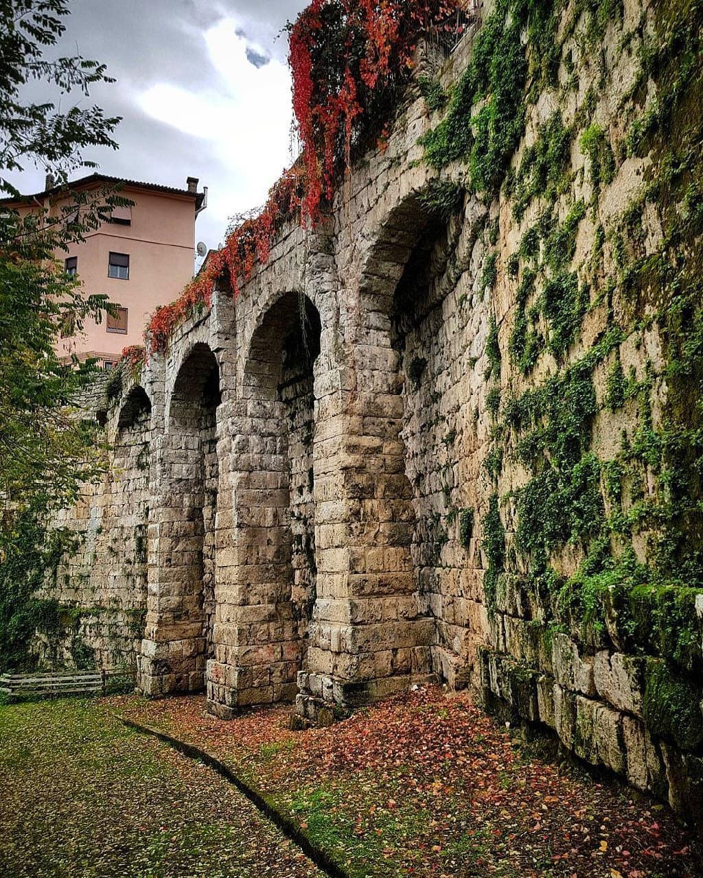 ARCAZZI DI VIA PISCINA